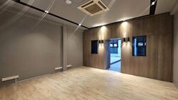 Smith Street (D1), Office #602990071